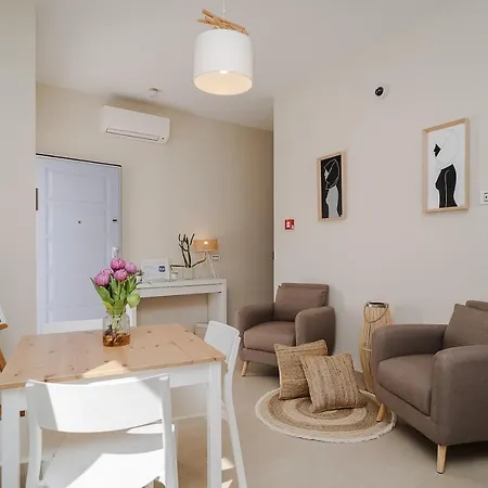 Guest house Enjoy Your - -